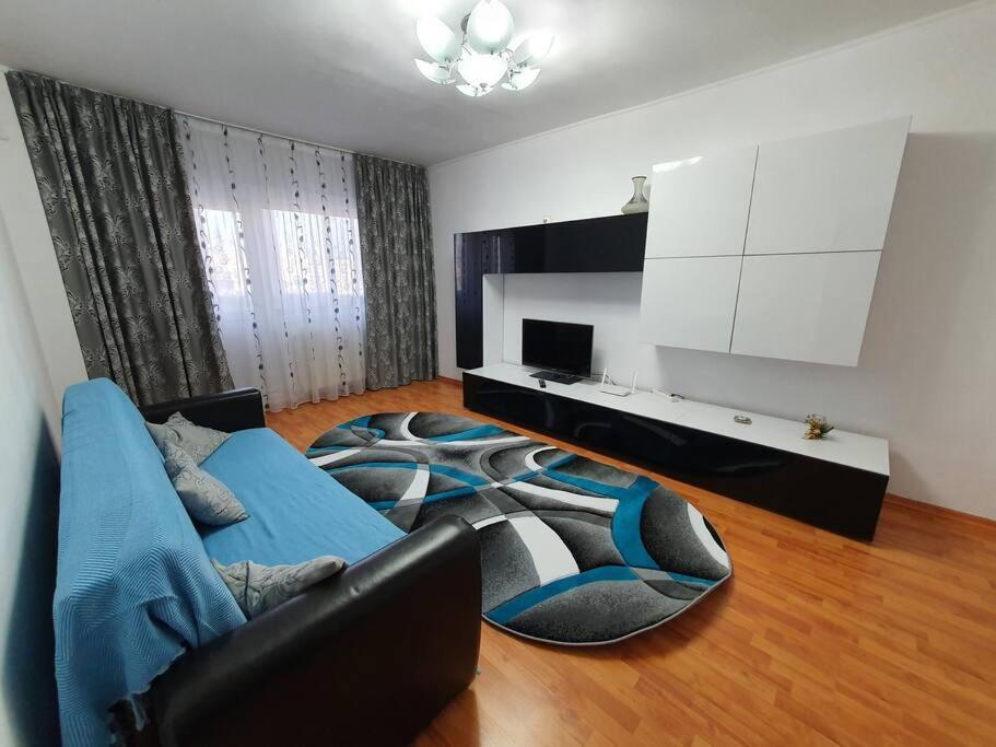 Crema Apartaments Ploiesti Exterior photo